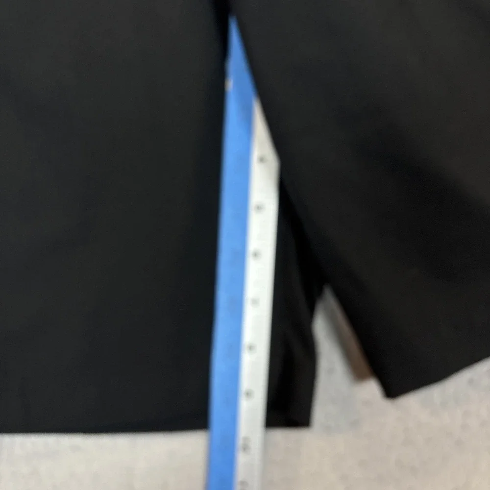 Speedo Men's Swim Trunk Knee Length Size Large Black and Gray‎ EUC Pockets